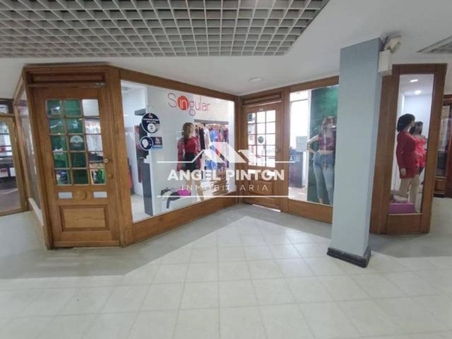 Local Comercial en venta en Cacique Mara, Maracaibo
