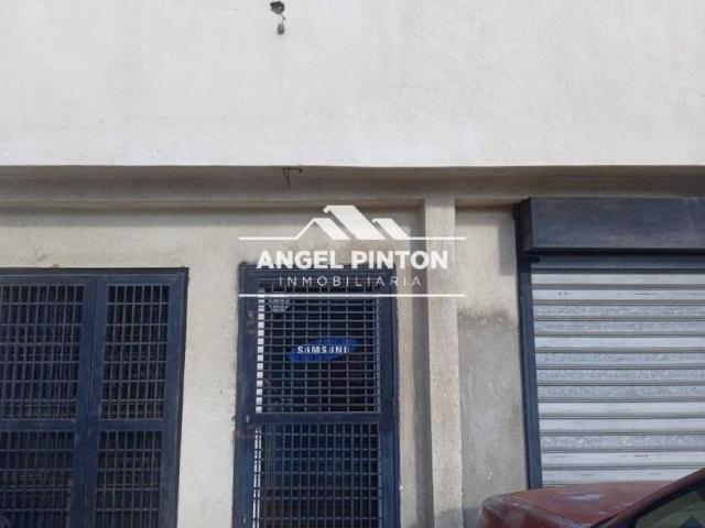 Local Comercial en venta en Cacique Mara, Maracaibo