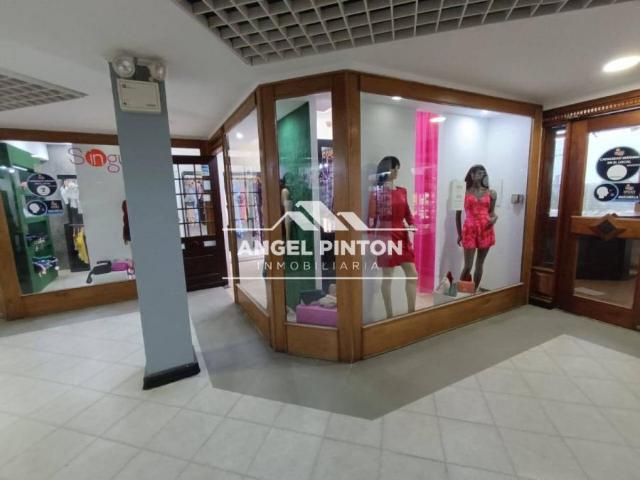 Local Comercial en venta en Cacique Mara, Maracaibo
