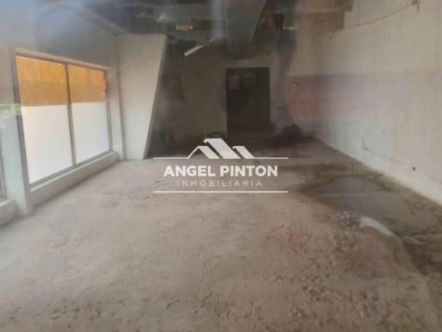Local Comercial en venta en Cacique Mara, Maracaibo