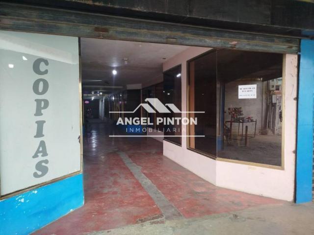 Local Comercial en venta en Cacique Mara, Maracaibo