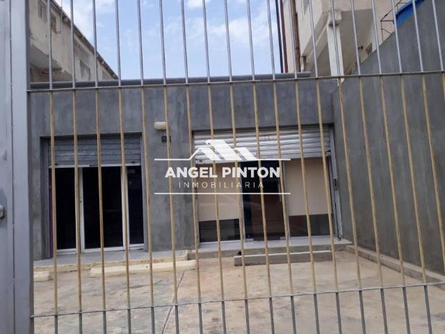 Local Comercial en venta en Cacique Mara, Maracaibo