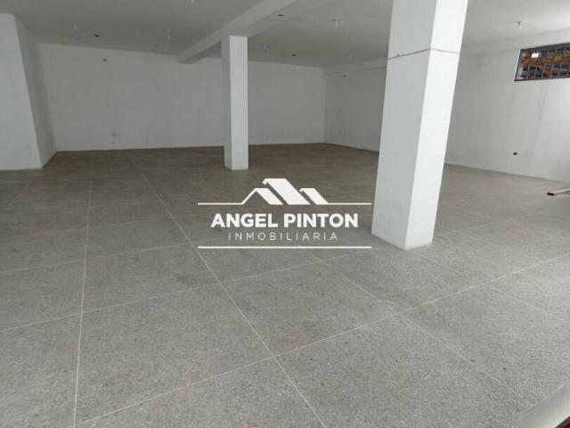 Local Comercial en venta en Cacique Mara, Maracaibo