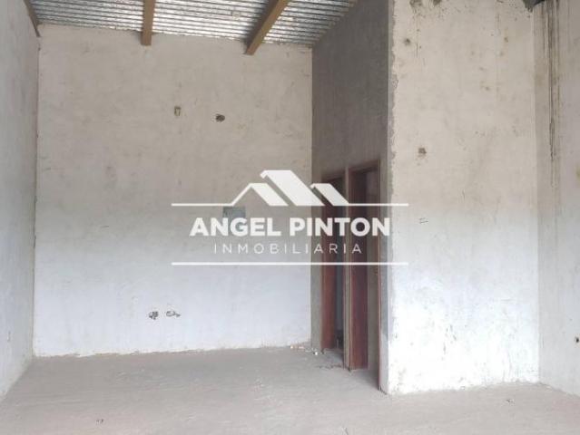 Local Comercial en venta en Cacique Mara, Maracaibo