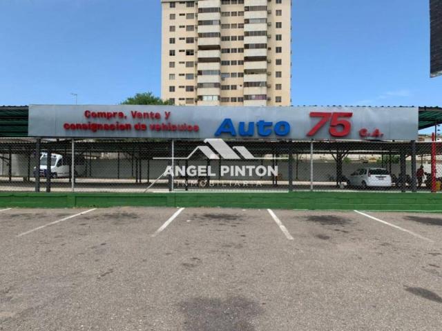 Local Comercial en venta en Cacique Mara, Maracaibo