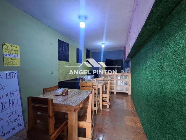 Local Comercial en venta en Cacique Mara, Maracaibo