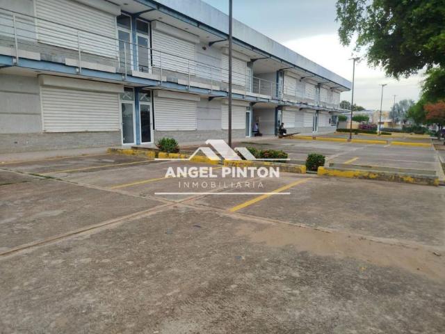 Local Comercial en venta en Cacique Mara, Maracaibo