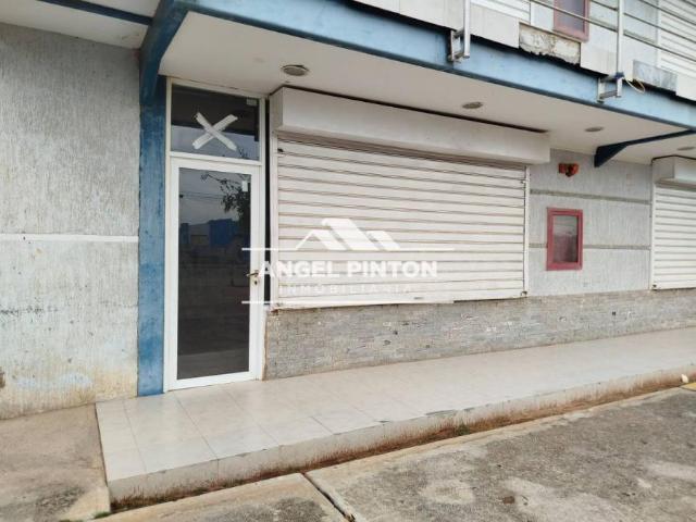 Local Comercial en venta en Cacique Mara, Maracaibo