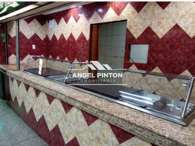 Local Comercial en venta en Cacique Mara, Maracaibo