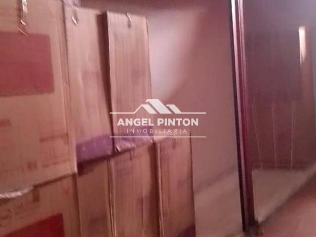 Local Comercial en venta en Cacique Mara, Maracaibo