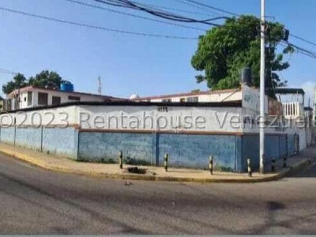 Local Comercial en venta en Cacique Mara, Maracaibo