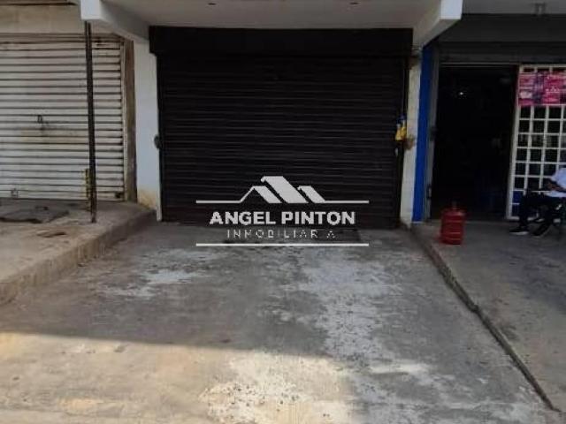 Local Comercial en venta en Cacique Mara, Maracaibo