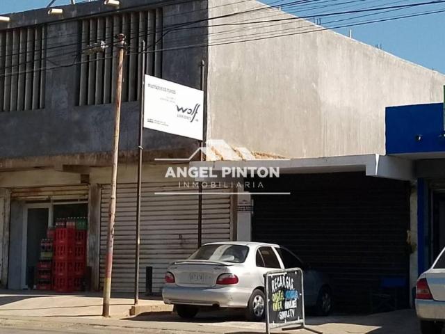 Local Comercial en venta en Cacique Mara, Maracaibo