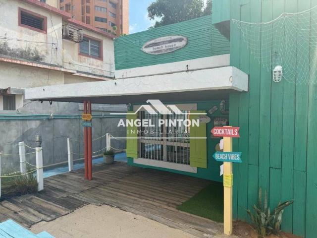 Local Comercial en venta en Cacique Mara, Maracaibo
