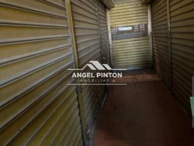 Local Comercial en venta en Cacique Mara, Maracaibo