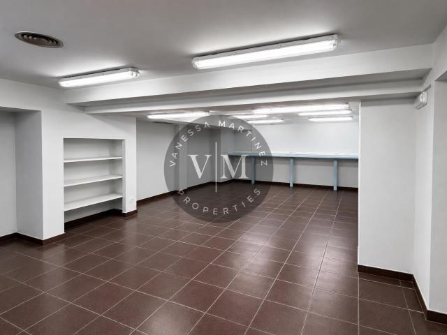 Local Comercial en venta en Poio, Pontevedra