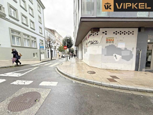 Local Comercial en venta en Santiago de Compostela, Santiago