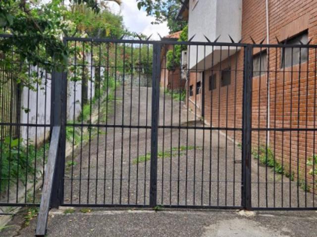 Local Comercial en venta en Los Teques, Miranda