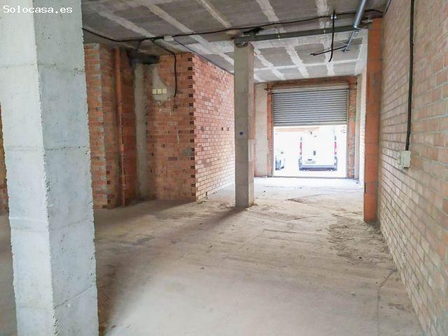 Local Comercial en venta en Barri de la Flora, Olesa De Montserrat