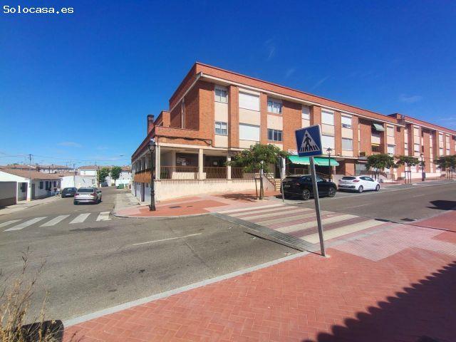Local Comercial en venta en Olmedo De Camaces, Castilla y León