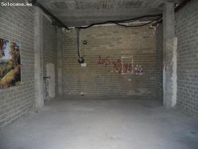Local Comercial en alquiler en Villares De La Reina, Castilla y León