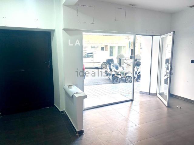 Local Comercial en alquiler en Diputació, l'Alacantí