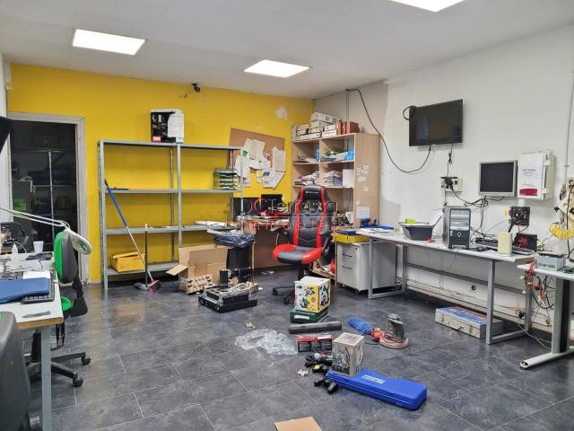 Local Comercial en venta en Escola Industrial, Vallès Occidental