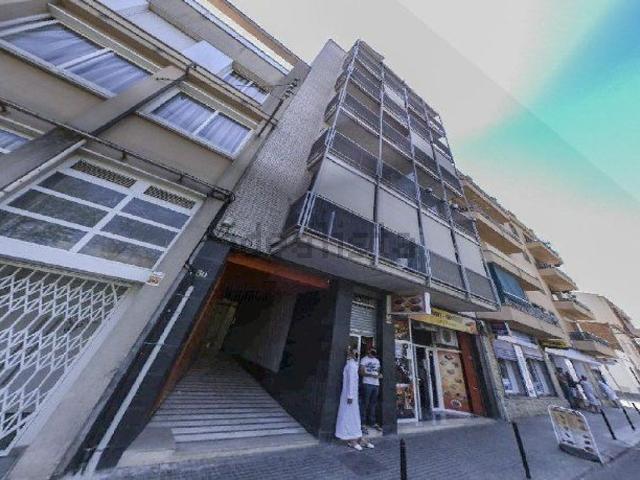 Local Comercial en venta en Escola Industrial, Terrassa