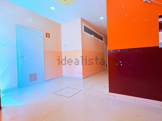 Local Comercial en alquiler en Castellar Del Vallès