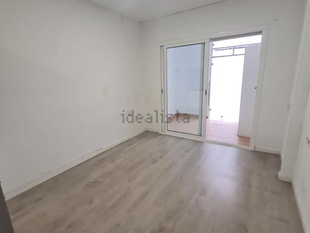 Local Comercial en alquiler en Baix Llobregat, Catalunya