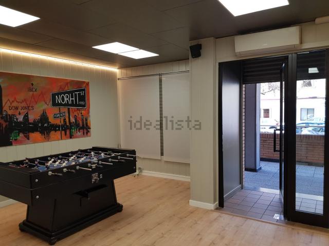 Local Comercial en alquiler en la Mallola, Esplugues de Llobregat