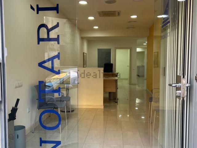 Local Comercial en alquiler en el Centre, Esplugues De Llobregat