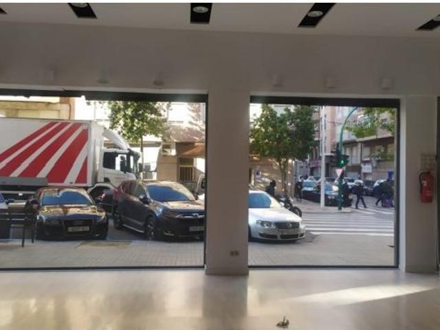 Local Comercial en alquiler en Pont Nou, Elx / Elche