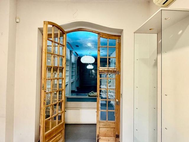 Local Comercial en alquiler en Figueres, Girona