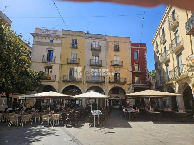 Local Comercial en alquiler en Figueres, Girona