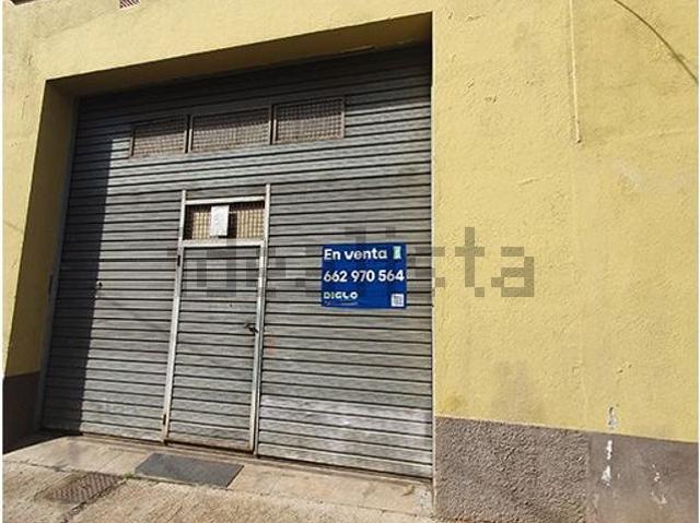 Nave en venta en Figueres, Girona