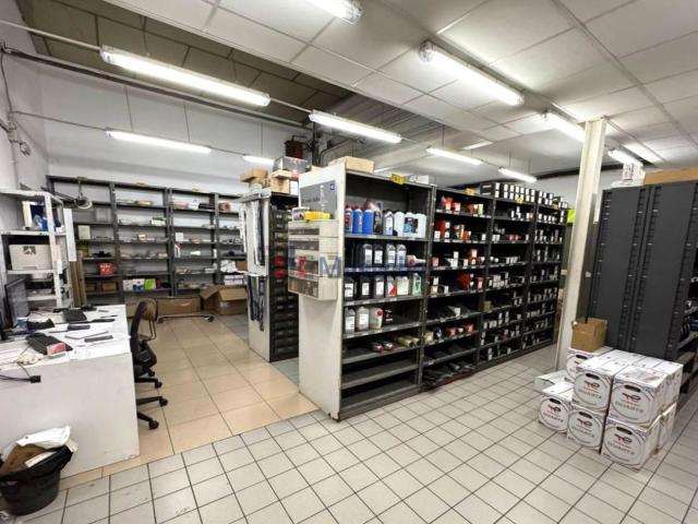 Nave en venta en Vilatenim, Figueres