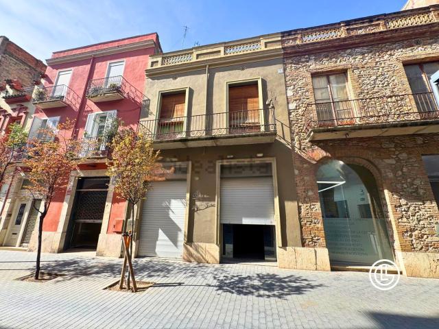 Local Comercial en alquiler en Figueres, Girona