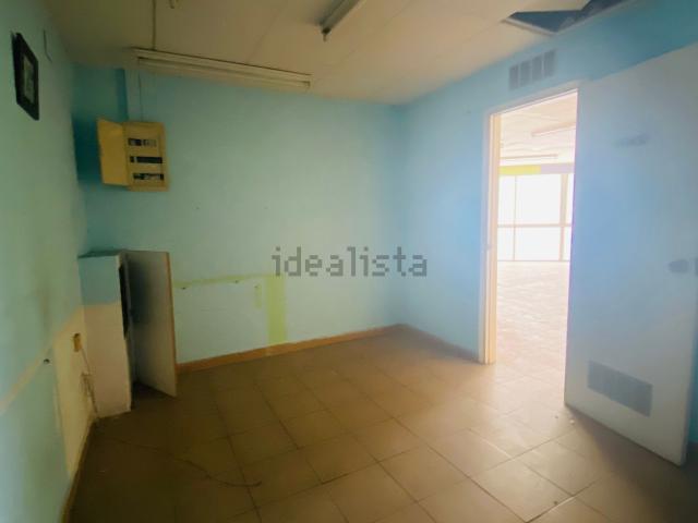 Local Comercial en alquiler en Figueres