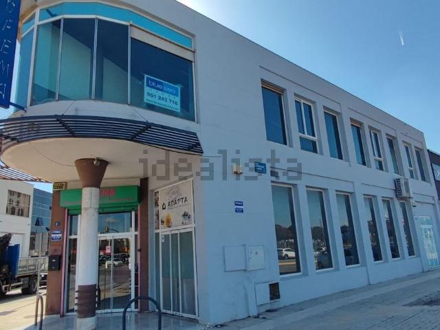 Local Comercial en alquiler en Málaga, Polígono Industrial Santa Barbara