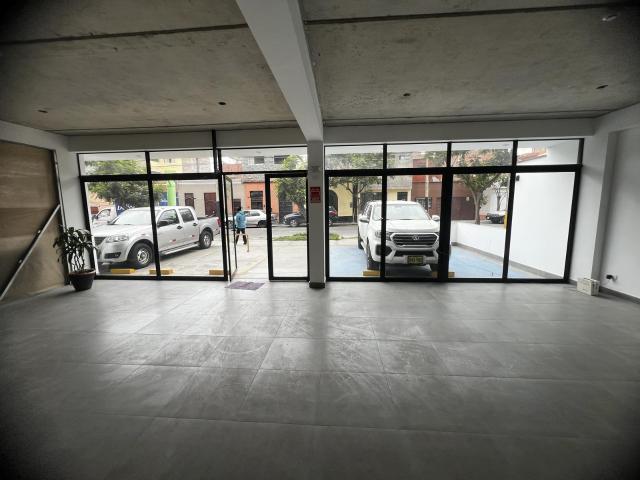 Local Comercial alquiler en Lince, San Eugenio
