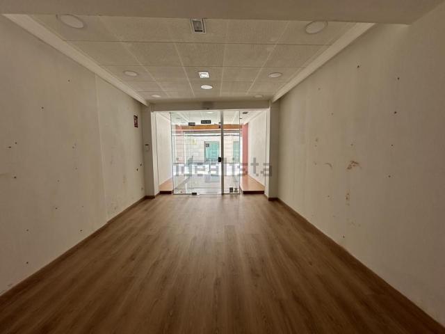 Local Comercial en venta en Centre, Baix Llobregat