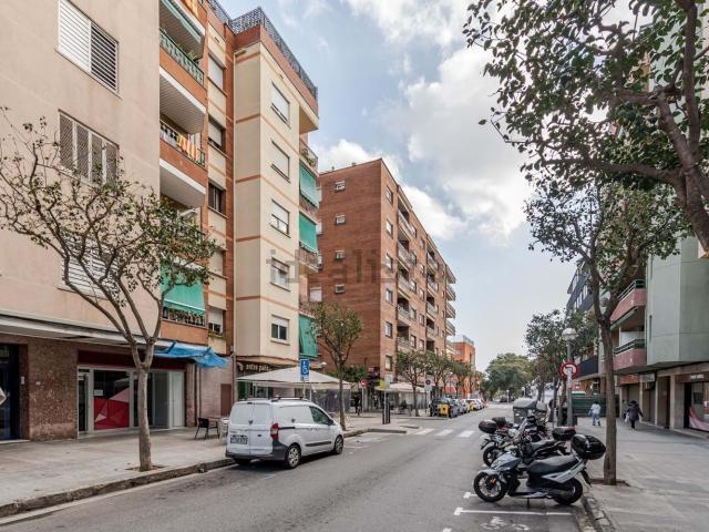 Local Comercial en venta en Can Serra Balet, Baix Llobregat