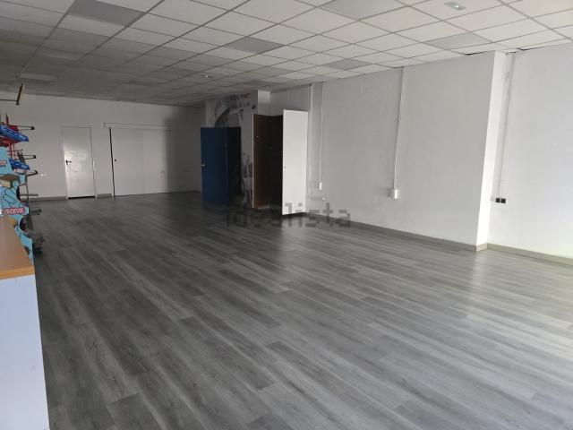 Local Comercial en alquiler en Eixample, Gironès