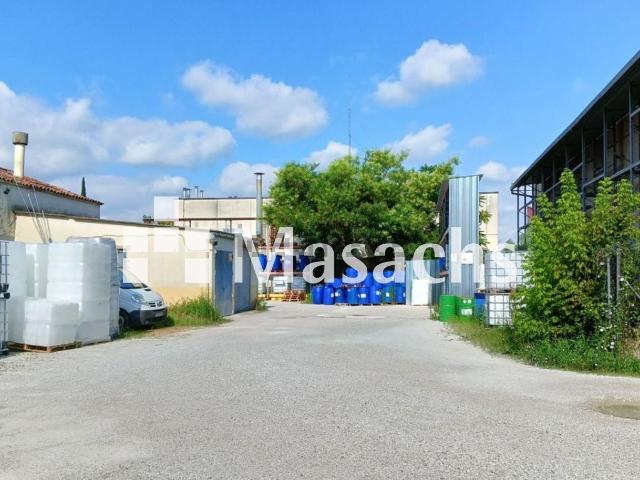 Nave en alquiler en Girona