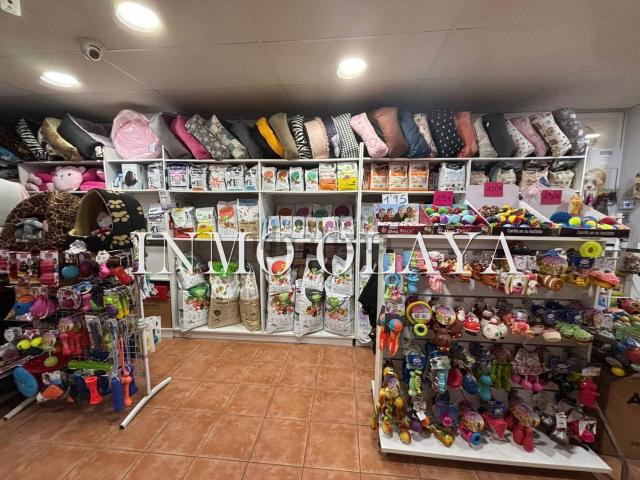 Local Comercial en alquiler en Eixample, Girona