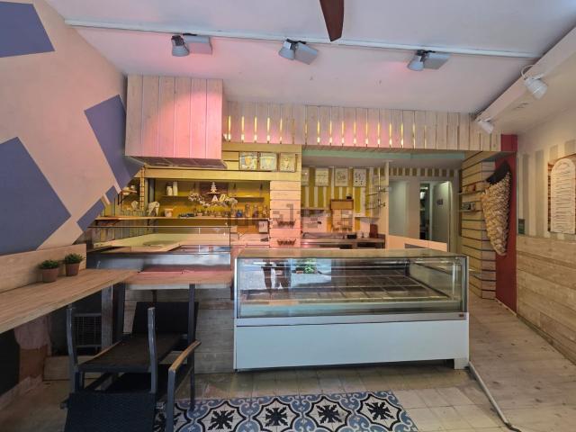 Local Comercial en alquiler en Eixample, Gironès