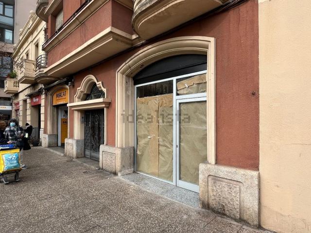 Local Comercial en alquiler en el Mercadal, Gironès