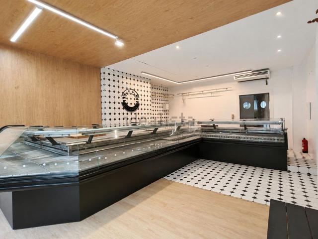 Local Comercial en venta en Eixample, Gironès