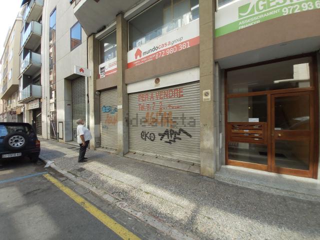 Local Comercial en alquiler en Girona, Eixample